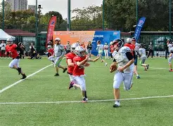 橄榄球大师赛上演强强对话,北城霹雳队绝杀钱塘天虎队,多点开花奏效;年轻人站出来了 橄榄球大师赛上演强强对话,北城霹雳队绝杀钱塘天虎队,多点开花奏效;年轻人站出来了