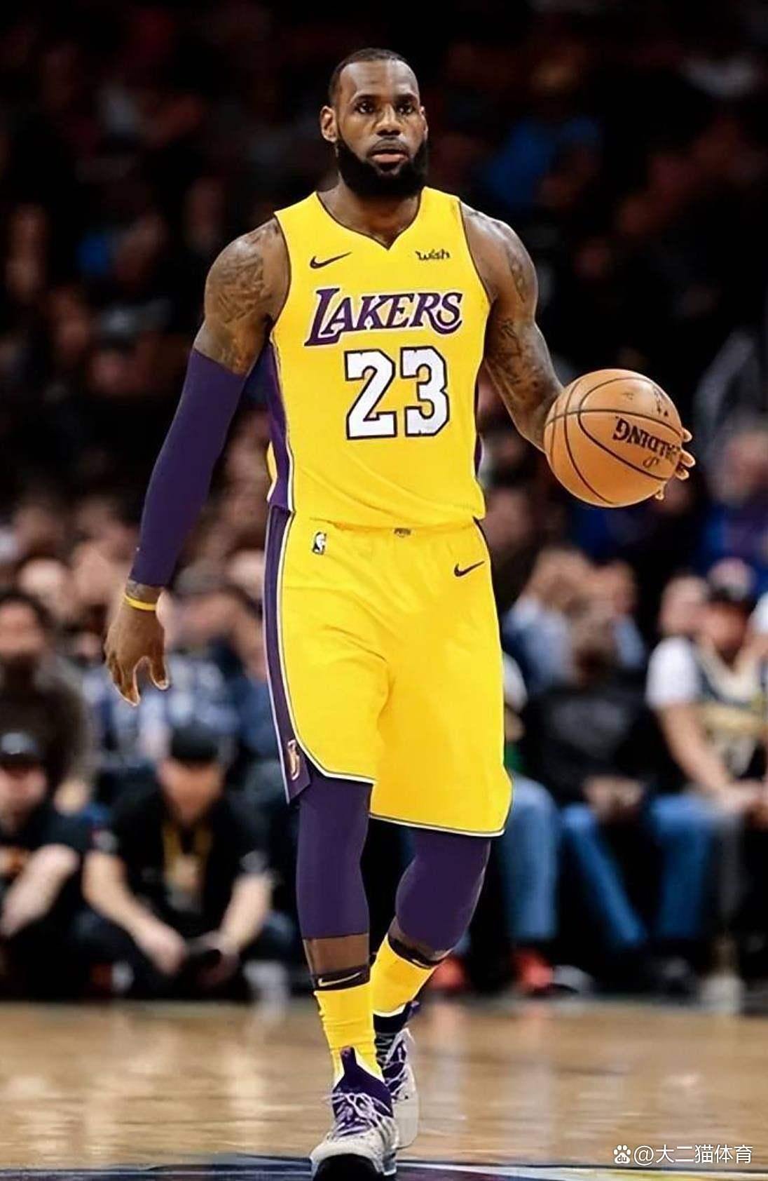 库里赛事官方发布连败新规,G2争议不断!的简单介绍 库里赛事官方发布连败新规,G2争议不断!的简单介绍